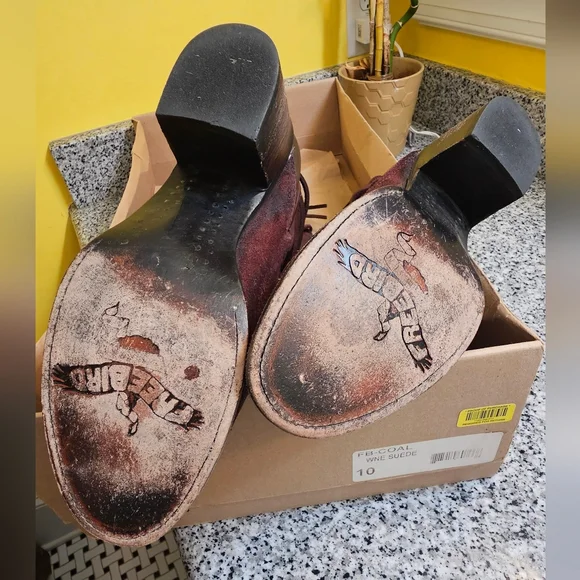 Freebird By Steven Burgundy Coal Size 10 EUC OG - Picture 5 of 6